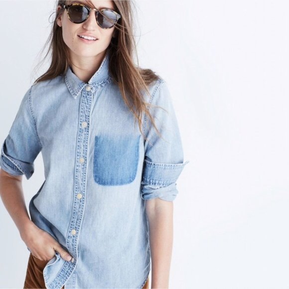 Madewell Tops - Madewell Denim Shrunken Ex BF Shirt Shadow Pocket